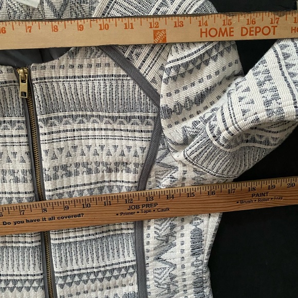 H&M Princess Neckline Tailored Jacket Blazer, women’s - Picture 6 of 15